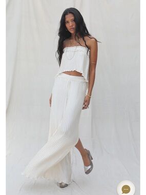 Jen's Pirate Booty Cream Dreaming Flare Wide Leg Pants in Bone, M